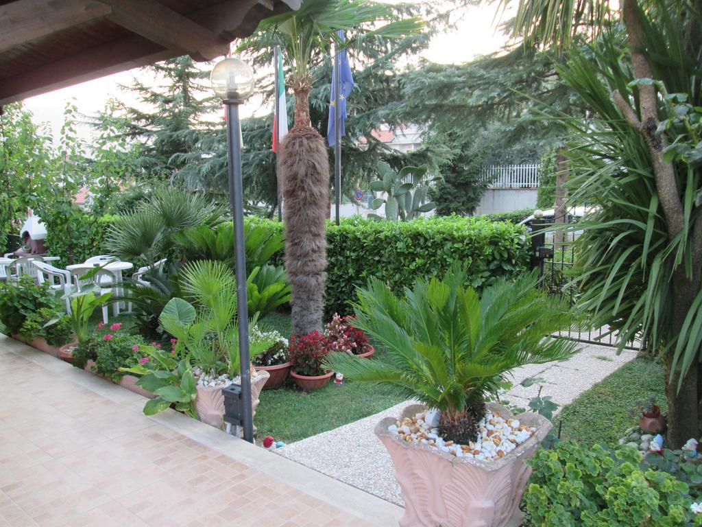 B&B Le Begonie Ascoli Piceno Extérieur photo
