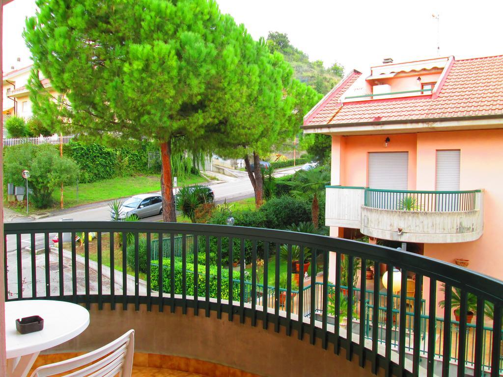 B&B Le Begonie Ascoli Piceno Extérieur photo